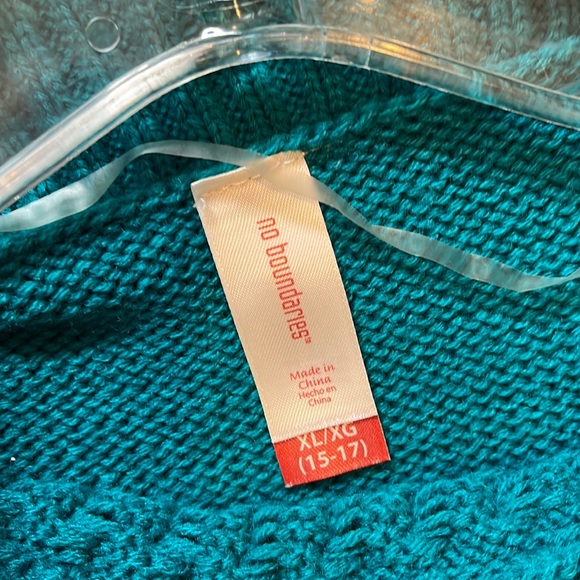 No Boundaries, green short sleeve, cowl neck, knit tunic sweater, XL - Picture 2 of 3